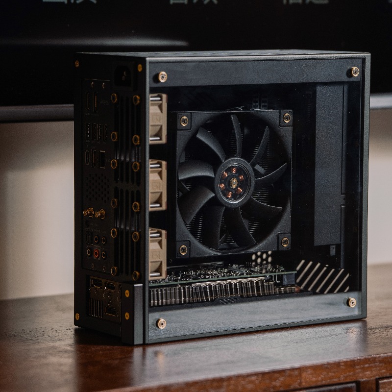 علبة كمبيوتر LP P6 ITX من الأل - مراجعة Sff Mini Itx Cnc Aluminum Chassis وسعره